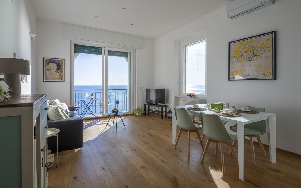 La Casa di Martina, Amazing Seaview: Autumn, Living Room, Spring, Summer