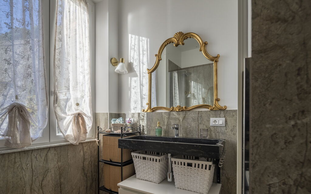 La Casa di Martina, Amazing Seaview: Autumn, Bathroom, Spring, Summer