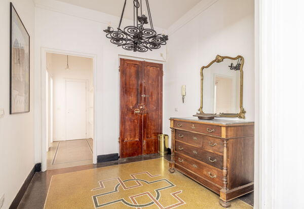 La Casa di Bruno, Terrace, in the Heart of Genova: Autunno, Dettagli della stanza, Estate, Primavera