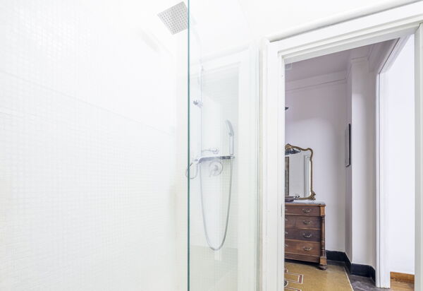 La Casa di Bruno, Terrace, in the Heart of Genova: Autunno, Bagno, Estate, Primavera