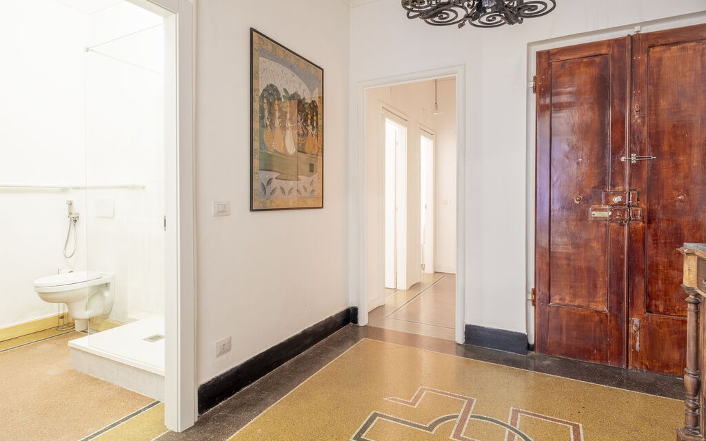 La Casa di Bruno, Terrace, in the Heart of Genova: Autumn, Room Detail, Spring, Summer