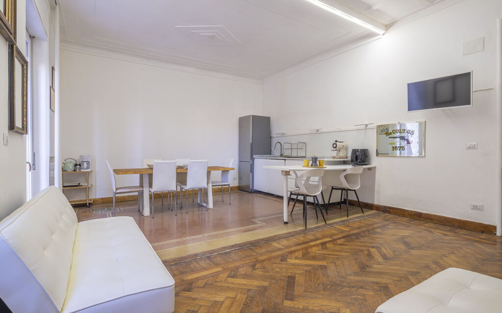 La Casa di Bruno, Terrace, in the Heart of Genova: Autumn, Living Room, Spring, Summer