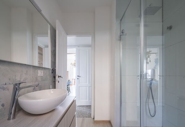 Focaincontromano Seaview, Genova: Autunno, Bagno, Estate, Primavera