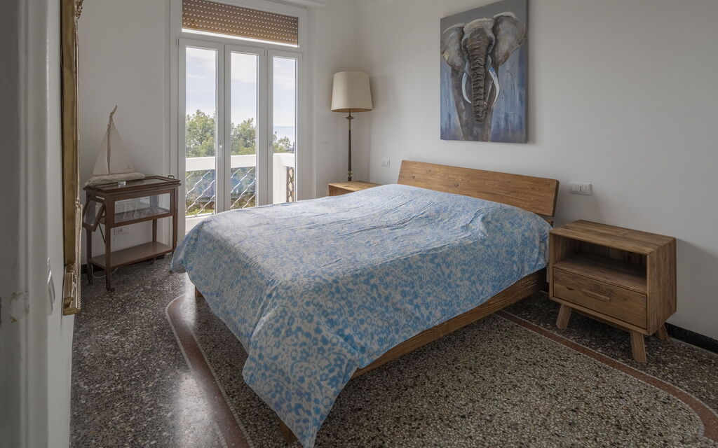 Focaincontromano Seaview, Genova: Autumn, Bedroom, Spring, Summer