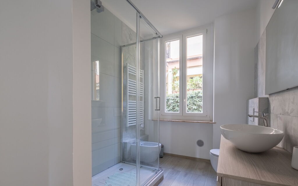 Focaincontromano Seaview, Genova: Autumn, Bathroom, Spring, Summer