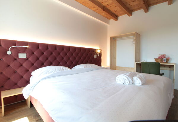 Villa Dolce Bacio, Pool and Spa, Valdobbiadene: Autunno, Camera da letto, Estate, Primavera