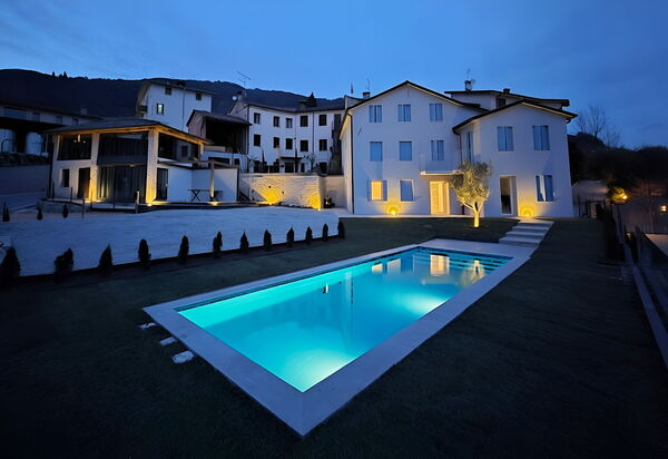 Villa Dolce Bacio, Pool and Spa, Valdobbiadene: Autunno, Estate, Esterni, Primavera