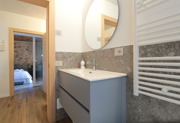 Villa Dolce Bacio, Pool and Spa, Valdobbiadene: Autunno, Bagno, Estate, Primavera