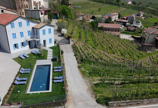 Villa Dolce Bacio, Pool and Spa, Valdobbiadene: Autunno, Estate, Piscina, Primavera