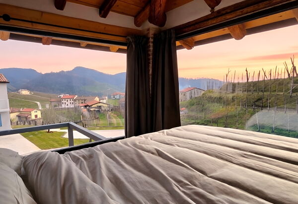 Villa Dolce Bacio, Pool and Spa, Valdobbiadene: Autunno, Camera da letto, Estate, Primavera