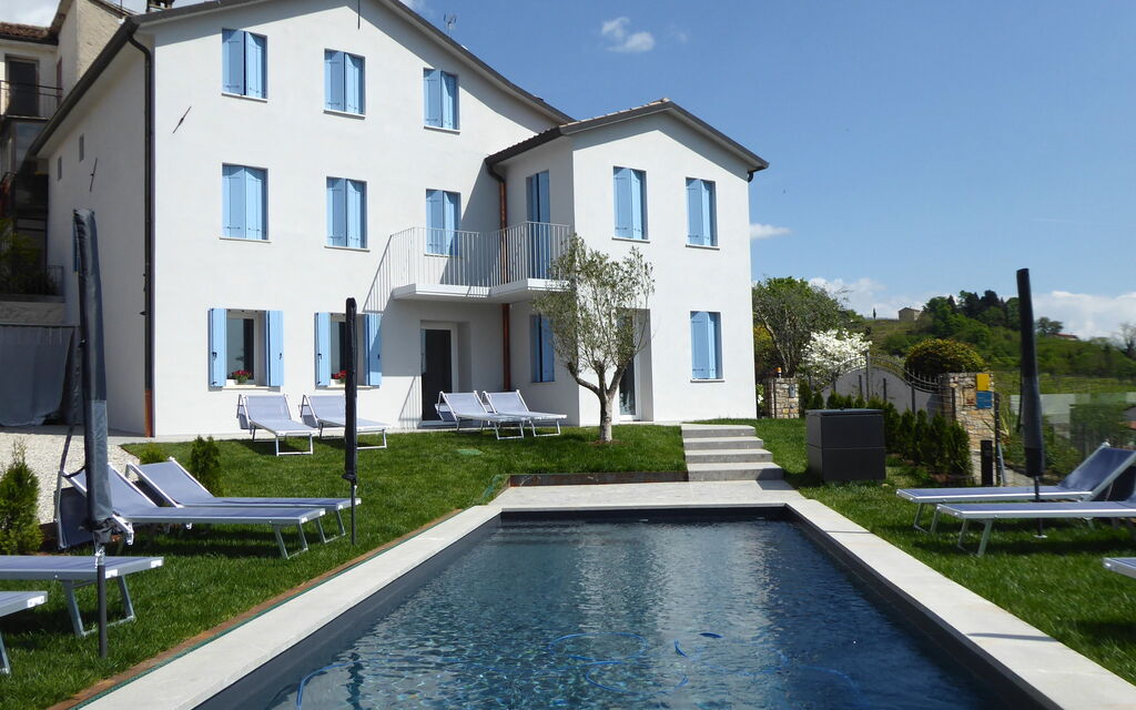 Villa Valdobbiadene Pool Spa: Autunno, Estate, Piscina, Primavera