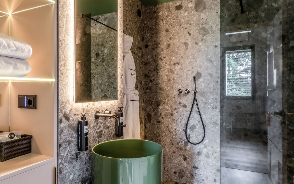 Villa Bocchi: Autumn, Bathroom, Spring, Summer