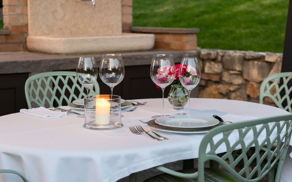 Villa Bocchi: Autumn, Building Exterior, Spring, Summer