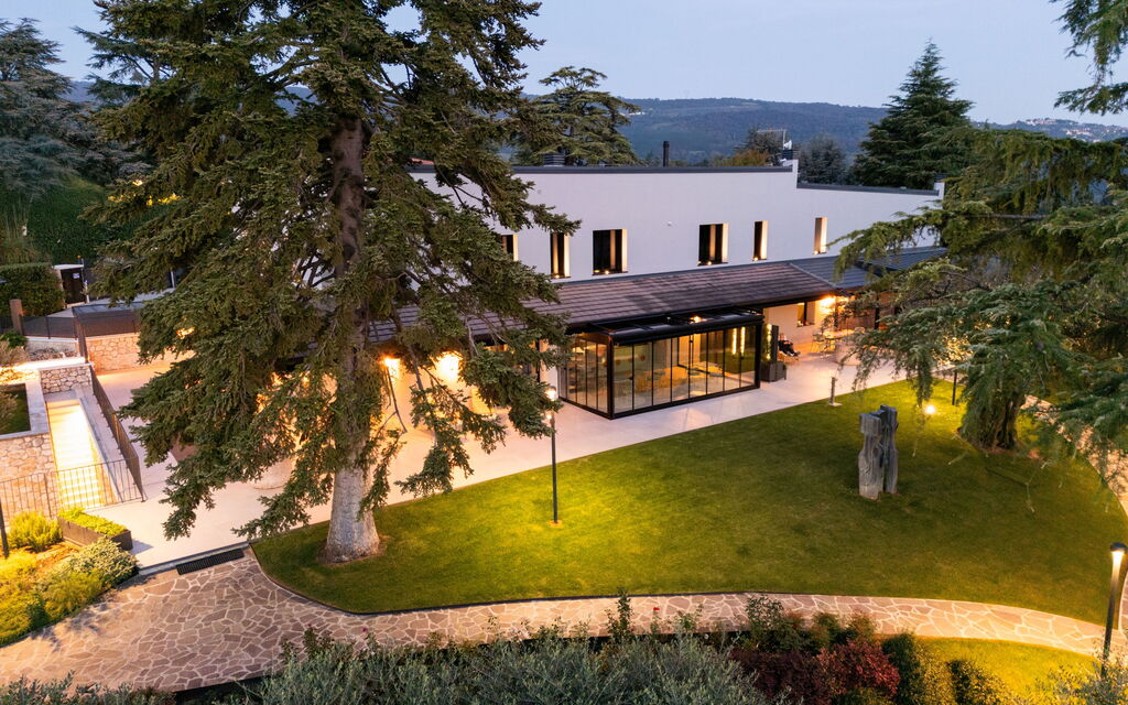 Villa Bocchi: Autumn, Garden, Spring, Summer