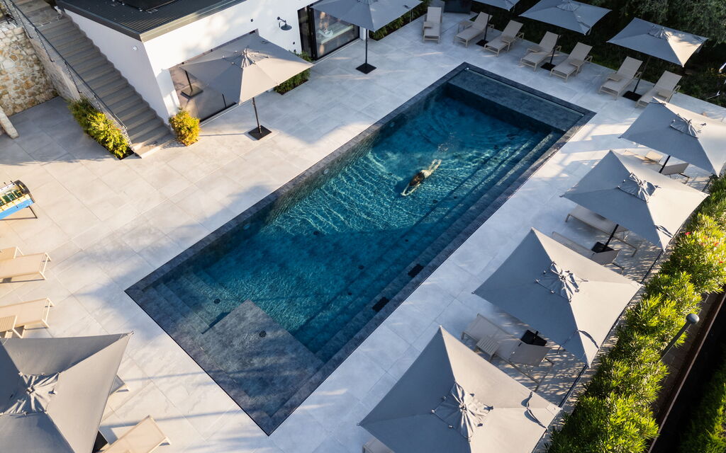 Villa Bocchi: Autumn, Pool, Spring, Summer