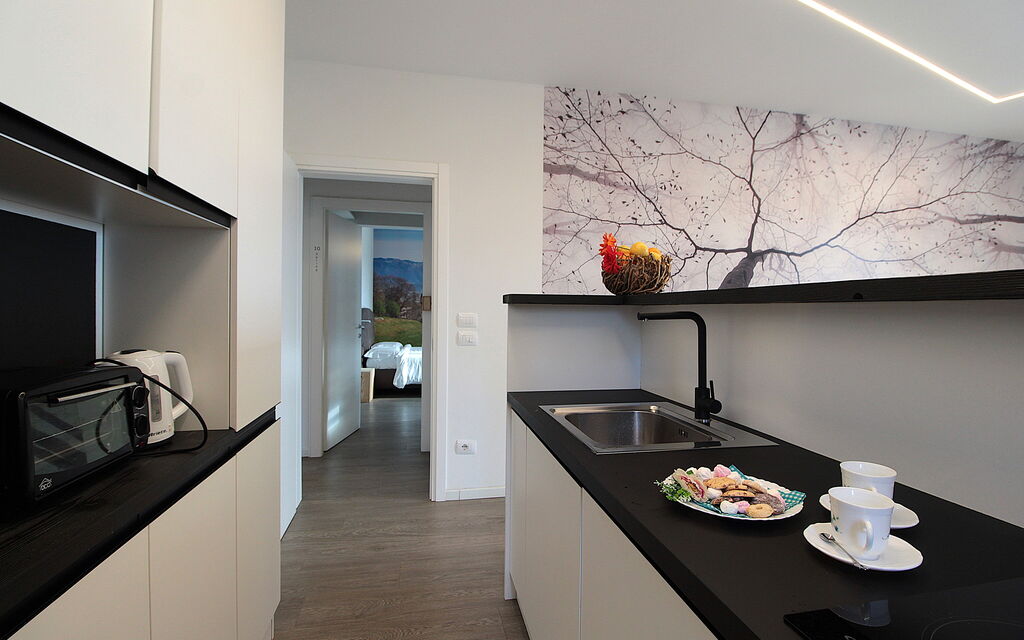 Villa Dolce Bosco with Pool, Valdobbiadene: Autunno, Cucina, Estate, Primavera