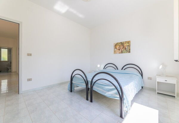 Villetta Bluette, Marina di Mancaversa: Autunno, Camera da letto, Estate, Inverno, Primavera