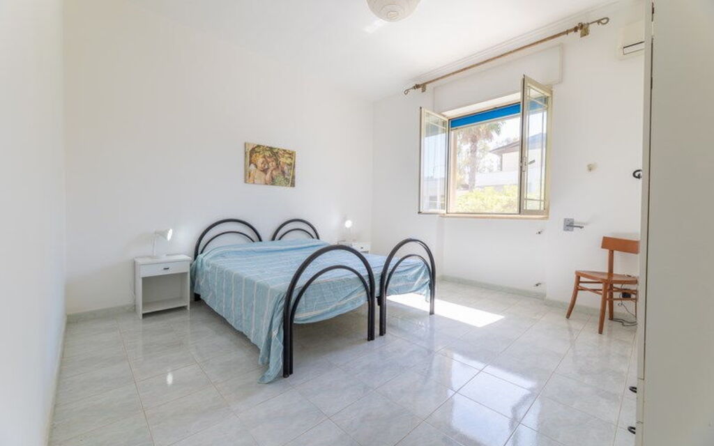 Villetta Bluette, Marina di Mancaversa: Autunno, Camera da letto, Estate, Inverno, Primavera