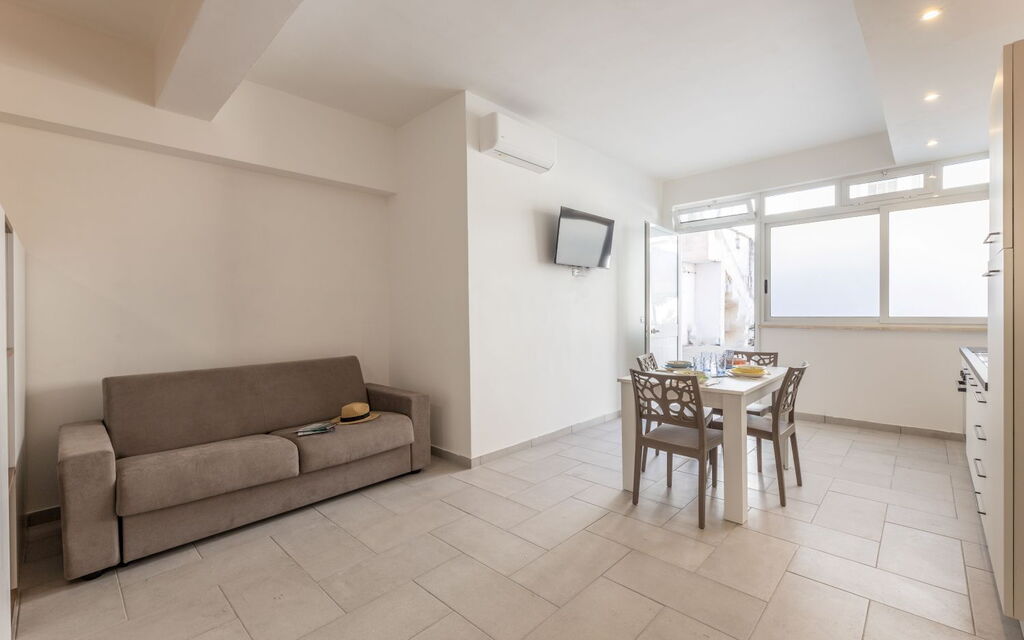 Appartamento Monomare, Gallipoli: Autunno, Estate, Primavera, Soggiorno