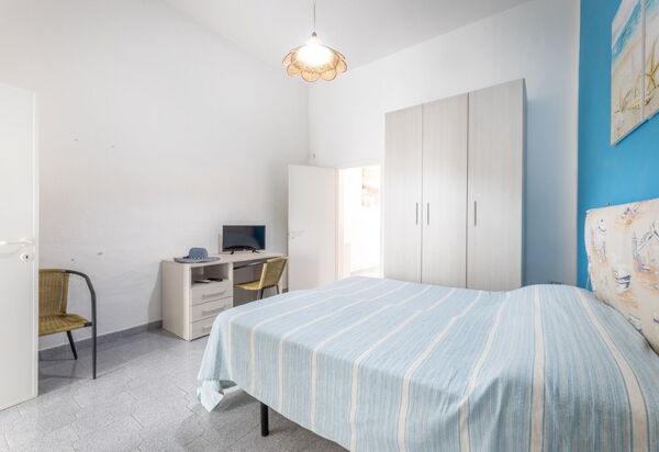 Casa Marinella, Marina di Mancaversa: Autunno, Camera da letto, Estate, Inverno, Primavera