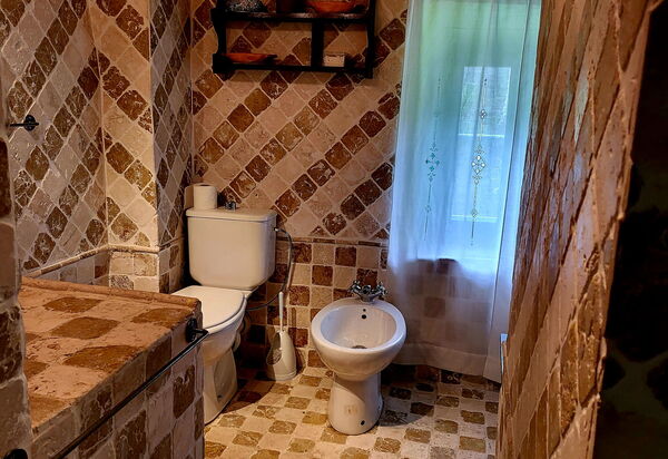 La Casa degli Artisti, Jacuzzi, Marliana: Autunno, Estate, Primavera