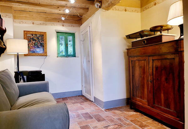 La Casa degli Artisti, Jacuzzi, Marliana: Autunno, Estate, Primavera, Soggiorno