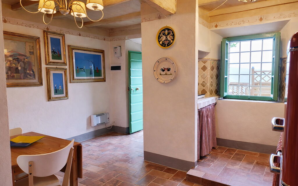 La Casa degli Artisti, Jacuzzi, Marliana: Autunno, Cucina, Estate, Primavera, Sala da pranzo