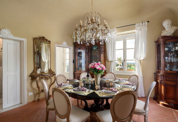 Villa Elisa: Dining Room