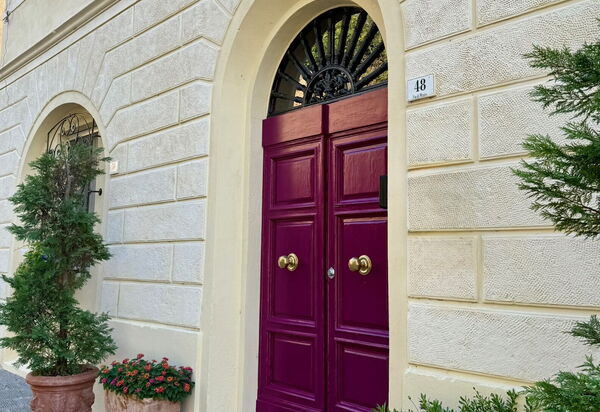 Villa Elisa: Entrata Principale, Esterni