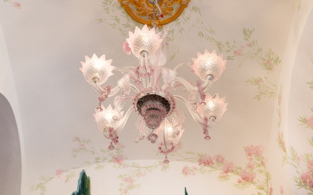 Villa Elisa: Main Entrance, Room Detail
