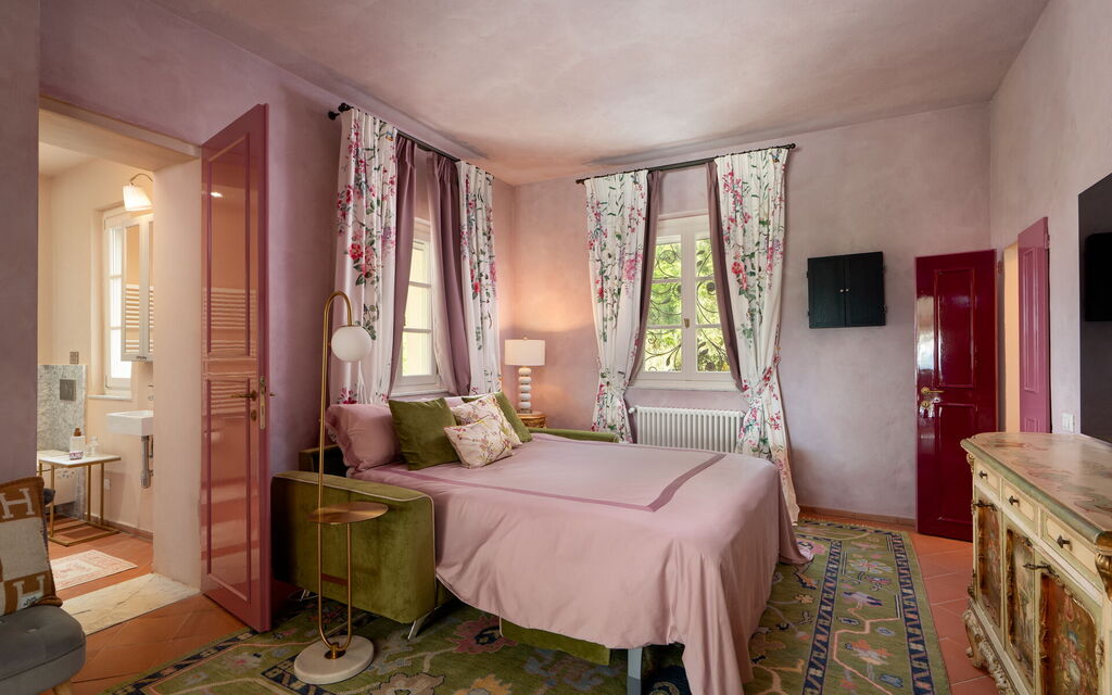 Villa Elisa: Bathroom, Bedroom