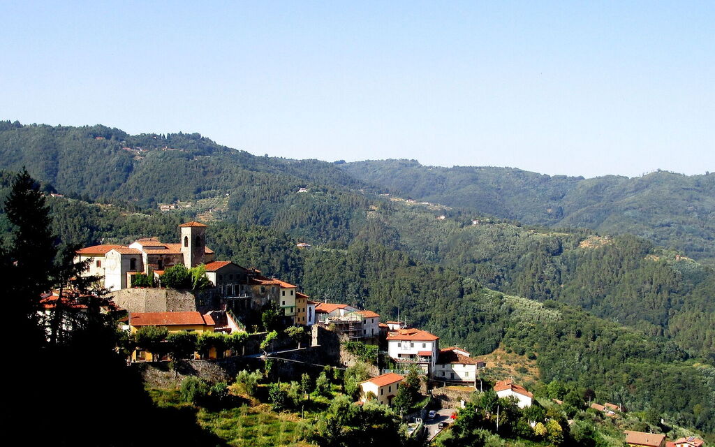 La Casa Rossa, Shared Pool, Marliana: Activities, Autumn, Outdoor, Spring, Summer