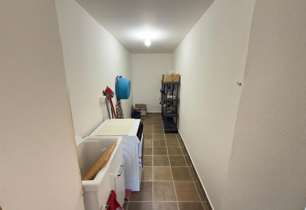 Villa Montepulciano Vineyard: Autumn, Other Room, Spring, Summer