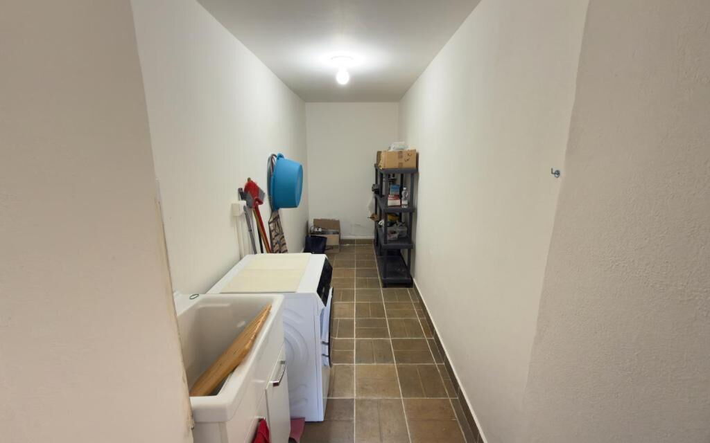 Villa Montepulciano Vineyard: Autumn, Other Room, Spring, Summer