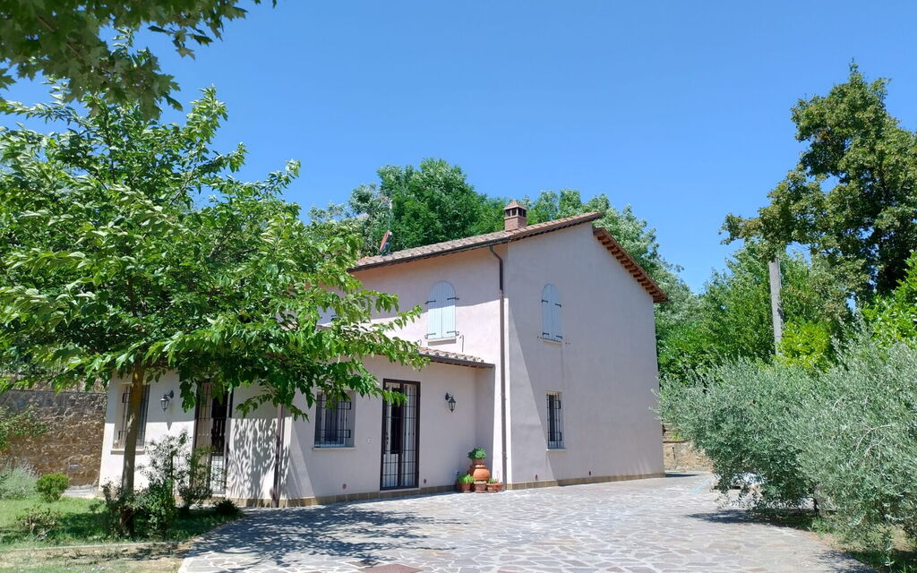 Villa Montepulciano Vineyard: Autumn, Main Entrance, Spring, Summer