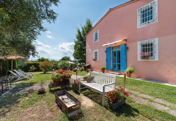 Agriturismo le Due Querce: all'aperto, Autunno, Estate, Esterni, Giardino, Inverno, Primavera