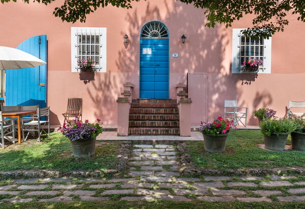 Agriturismo le Due Querce: all'aperto, Autunno, Entrata Principale, Estate, Esterni, Inverno, Primavera