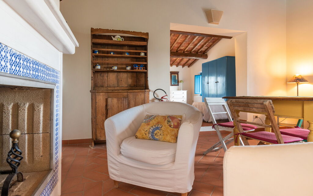 Agriturismo le Due Querce - : Autumn, Dining Room, Kitchen, Living Room, Spring, Summer, Winter