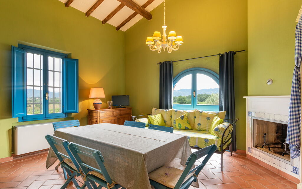 Agriturismo le Due Querce - : Autumn, Dining Room, Kitchen, Living Room, Spring, Summer, Winter