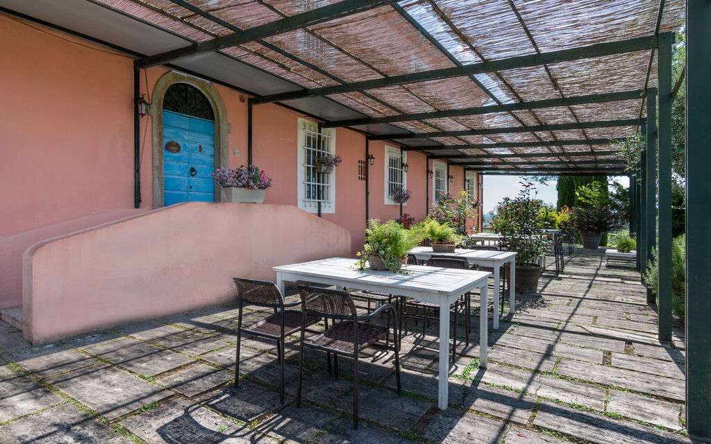 Agriturismo le Due Querce: Autumn, Balcony / Terrace / Patio, Building Exterior, Outdoor, Spring, Summer, Winter