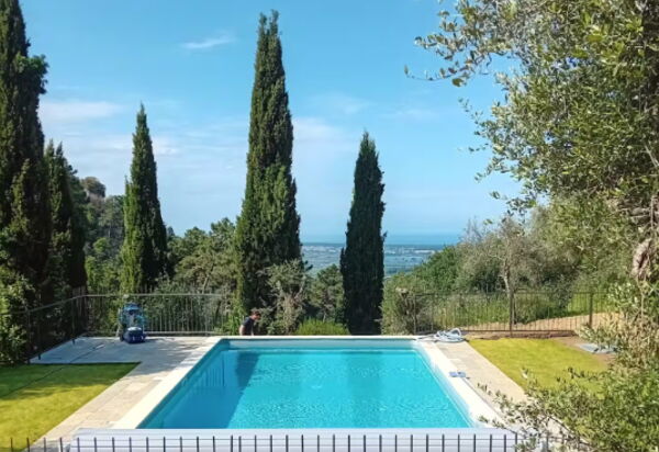 Villa Il Torrazzo, Vista Mare, Massarosa: Autumn, Pool, Spring, Summer