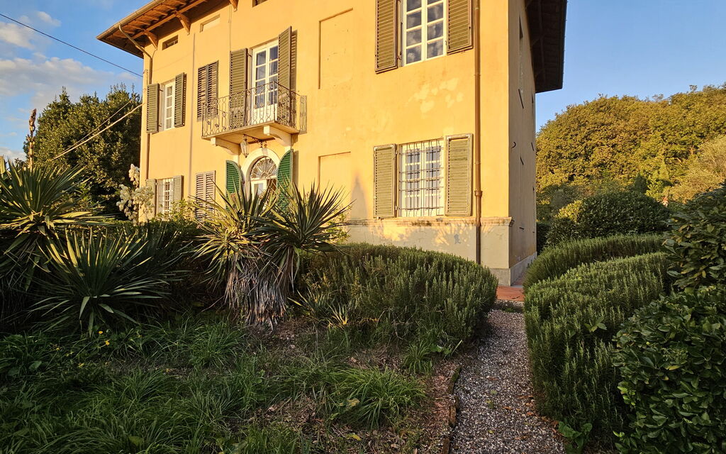 Villa Il Torrazzo, Vista Mare, Massarosa: all'aperto, Autunno, Balcone / Terrazza / Patio, Estate, Esterni, Giardino, Inverno, Primavera