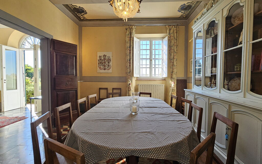 Villa Il Torrazzo, Vista Mare, Massarosa: Autunno, Entrata Principale, Estate, Inverno, Primavera, Sala da pranzo