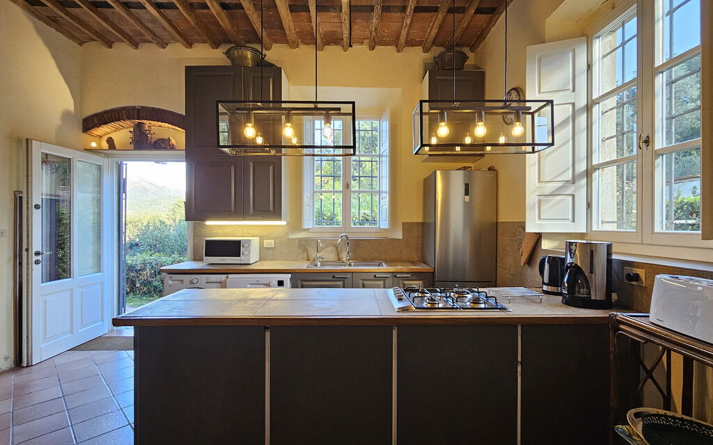 Villa Il Torrazzo, Vista Mare, Massarosa: Autunno, Cucina, Estate, Inverno, Primavera