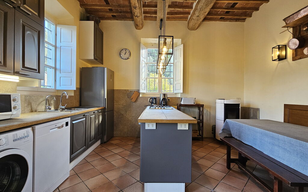 Villa Il Torrazzo, Vista Mare, Massarosa: Autunno, Cucina, Estate, Inverno, Primavera