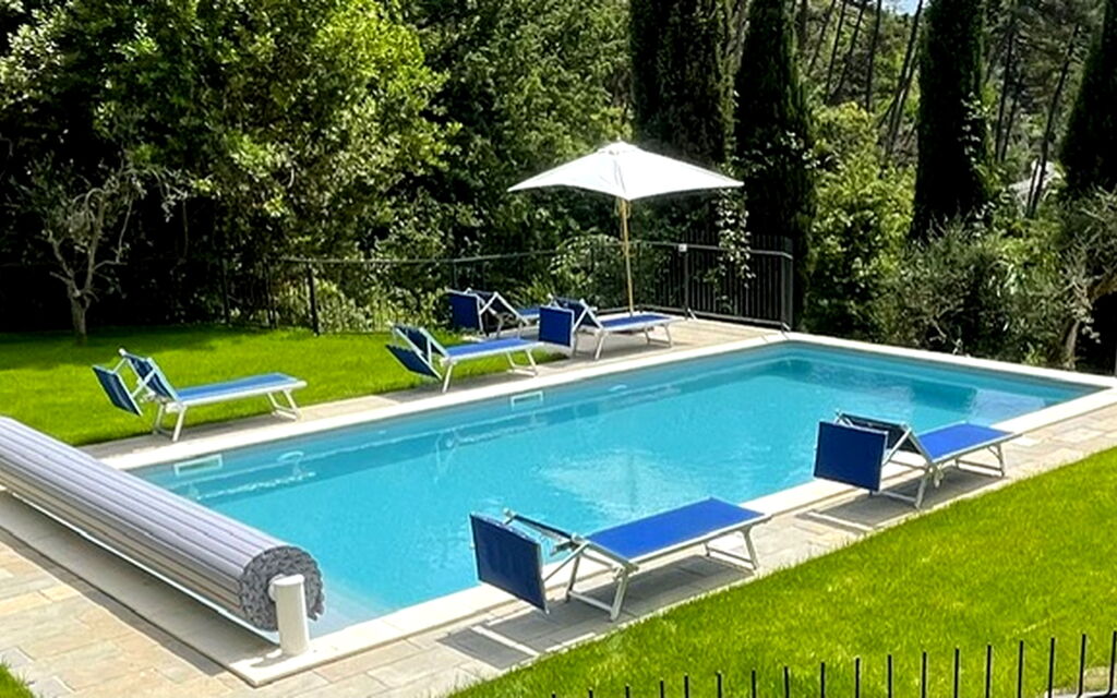 Villa Il Torrazzo, Vista Mare, Massarosa: Autunno, Estate, Piscina, Primavera