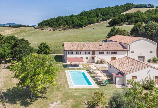 Villa Felice, Private Pool and Hills: all'aperto, Autunno, Balcone / Terrazza / Patio, Estate, Esterni, Giardino, Inverno, Piscina, Primavera, Vista Panoramica