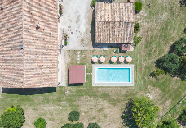 Villa Felice, Private Pool and Hills: all'aperto, Autunno, Balcone / Terrazza / Patio, Estate, Esterni, Giardino, Inverno, Piscina, Primavera