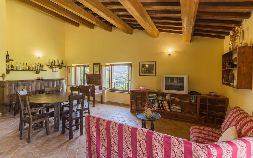Villa Felice, Private Pool and Hills: Autumn, Dining Room, Living Room, Spring, Summer, Winter