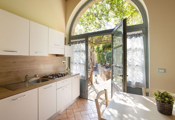 Casa Stella Serena, Podere le Scopaie, Pool: Autumn, Kitchen, Spring, Summer